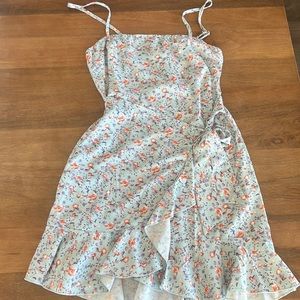 Hello Molly — nip it in the bud dress